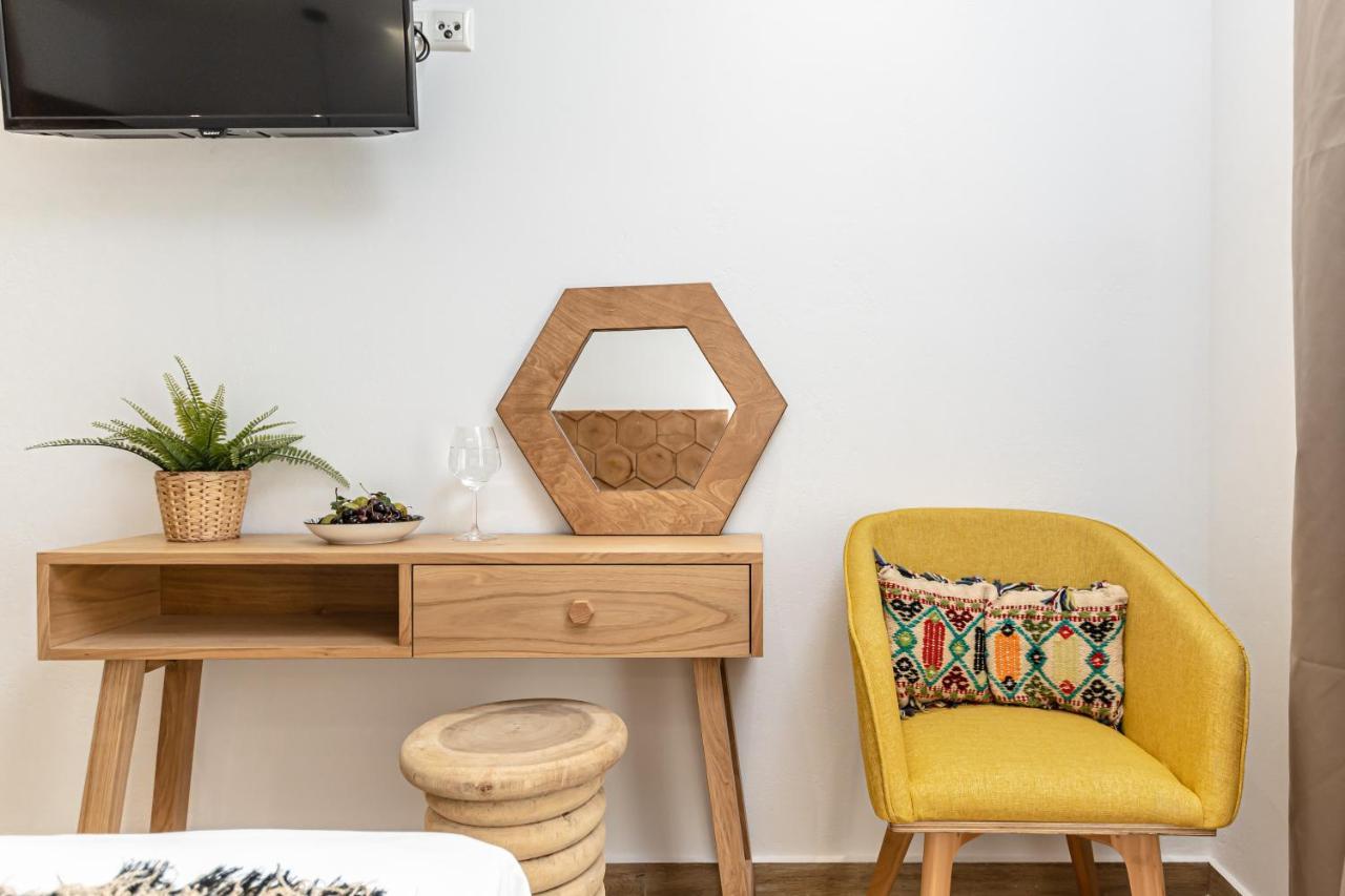 Galazia Boutique Apartments Naxos City エクステリア 写真