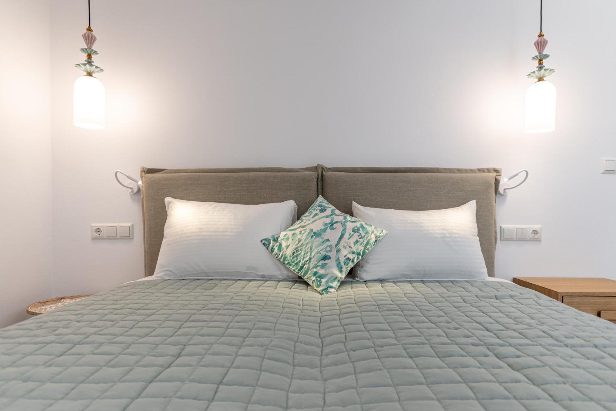 Galazia Boutique Apartments Naxos City エクステリア 写真